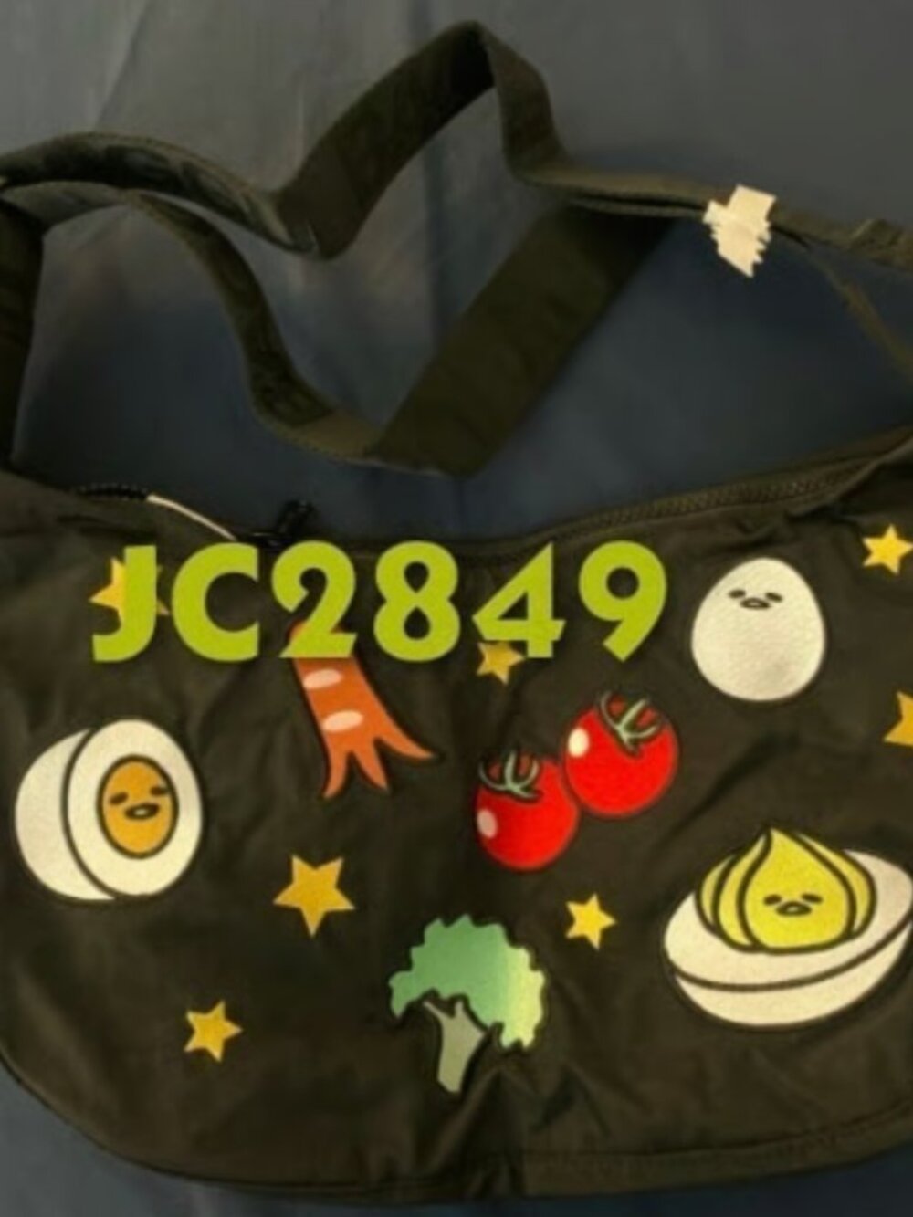 NWT Baggu Gudetama Medium Nylon Crescent Bag